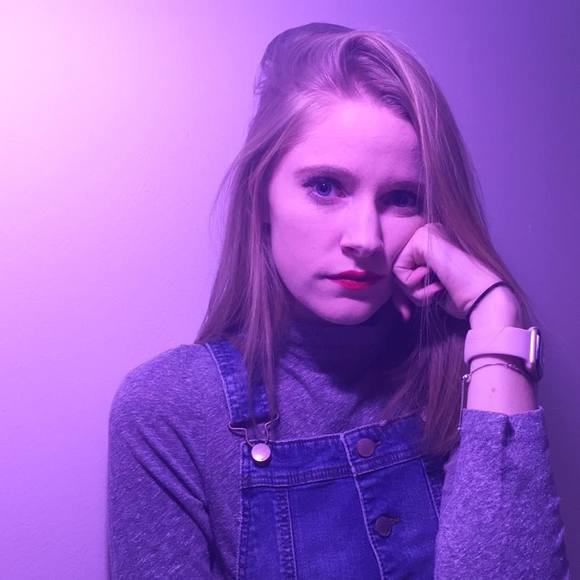 Meet your Posher, Kaitlyn - Picture 1 of 1